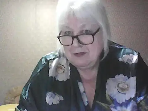 Alexia64231 online show from March 20, 11:53 pm