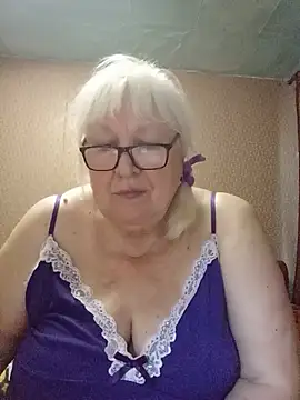 Alexia64231 online show from July 1, 3:45 pm