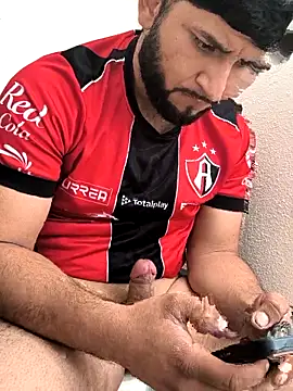 Julians26ne online show from April 2, 9:34 pm