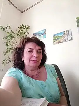 Snapshot of LedyNika chatting on June 30, 10:38 am LedyNika online show from June 30, 10:38 am