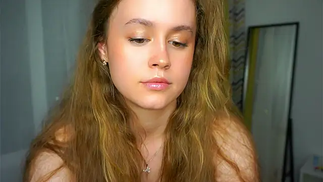 SusannaScholler online show from September 12, 5:46 pm