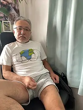 gholly2007 online show from October 12, 3:27 am