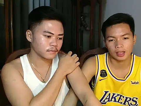 hot emman online show from September 17, 3:46 pm