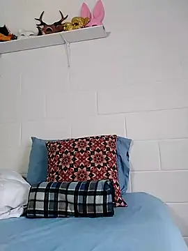 oxxy jean online show from March 3, 12:33 pm