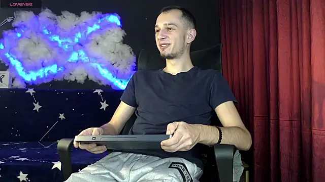 AxelMassimo online show from November 29, 3:53 am