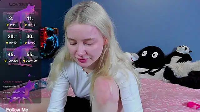 Lillie Berry online show from March 5, 4:52 am