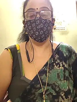 Snapshot of sweet-lotus chatting on February 3, 3:26 am sweet-lotus online show from February 3, 3:26 am