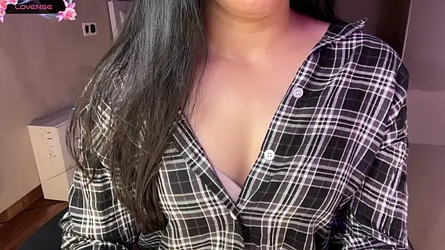 Ms Seductive07 online show from March 7, 6:49 pm