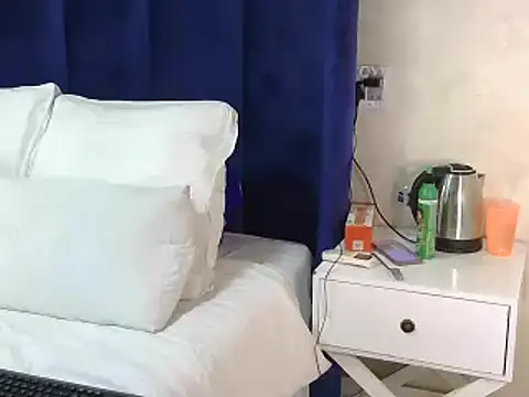 Snapshot of Babysex32 chatting on October 22, 9:53 am Babysex32 online show from October 22, 9:53 am