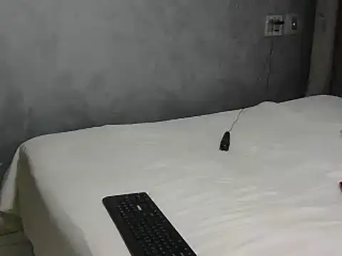 Snapshot of Babysex32 chatting on December 13, 7:53 pm Babysex32 online show from December 13, 7:53 pm