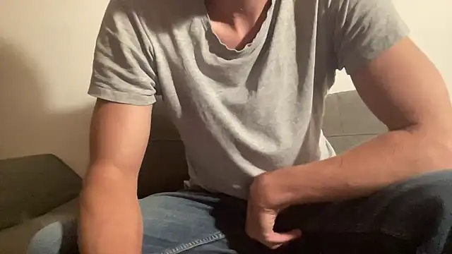 Snapshot of Jasperfuck chatting on October 2, 7:21 pm Jasperfuck online show from October 2, 7:21 pm