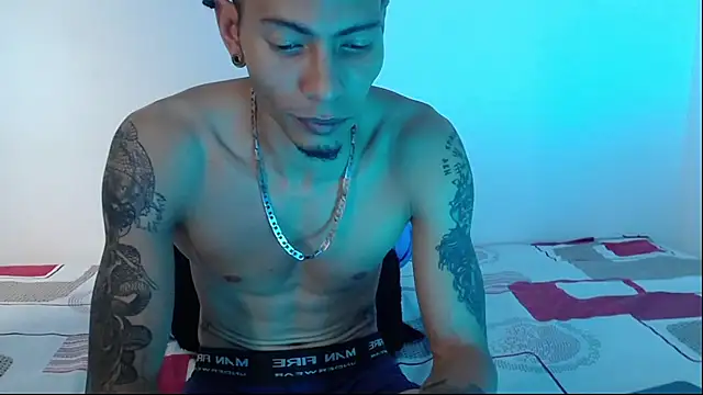 Daniel laverde online show from September 12, 7:03 pm