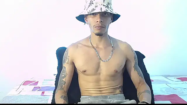 Daniel laverde online show from October 7, 7:55 pm