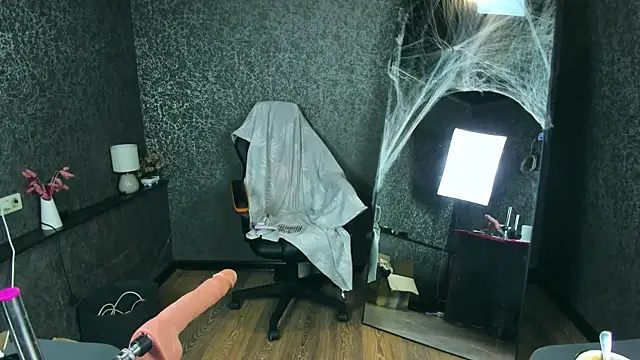 Anjela Botton online show from April 21, 6:01 pm