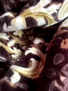 jucydick010887 online show from December 22, 6:32 am