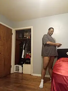 funandfreakyguy 97 online show from March 31, 12:12 am