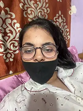 Snapshot of Sandhya_77 chatting on April 25, 1:41 pm Sandhya 77 online show from April 25, 1:41 pm
