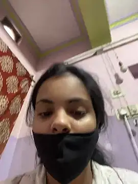 Snapshot of Sandhya_77 chatting on April 26, 5:49 am Sandhya 77 online show from April 26, 5:49 am