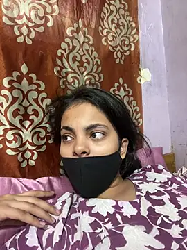 Snapshot of Sandhya_77 chatting on May 5, 6:32 am Sandhya 77 online show from May 5, 6:32 am