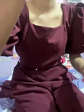 Snapshot of Sandhya_77 chatting on May 15, 5:58 am Sandhya 77 online show from May 15, 5:58 am