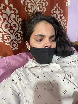 Snapshot of Sandhya_77 chatting on May 16, 10:36 am Sandhya 77 online show from May 16, 10:36 am