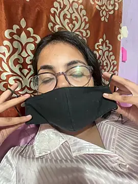 Snapshot of Sandhya_77 chatting on July 9, 7:23 am Sandhya 77 online show from July 9, 7:23 am