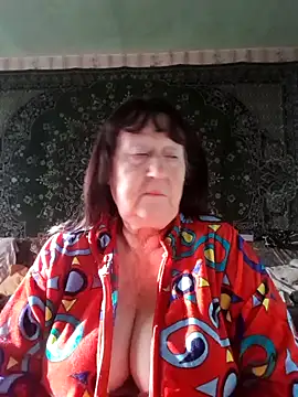 CrystalLime6411 online show from December 5, 11:30 am