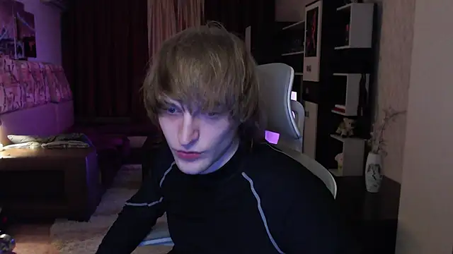 Playersuperstar online show from March 10, 8:25 pm