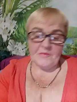 Snapshot of VioletSweet5566 chatting on September 17, 5:03 pm VioletSweet5566 online show from September 17, 5:03 pm