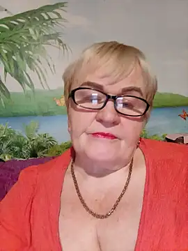 Snapshot of VioletSweet5566 chatting on November 11, 8:31 pm VioletSweet5566 online show from November 11, 8:31 pm