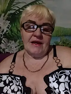 Snapshot of VioletSweet5566 chatting on November 29, 8:45 pm VioletSweet5566 online show from November 29, 8:45 pm