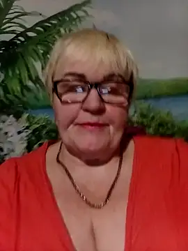 VioletSweet5566 online show from January 6, 7:28 pm