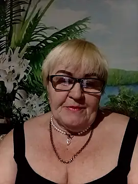 VioletSweet5566 online show from January 13, 8:36 pm