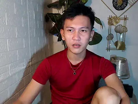 Snapshot of RalfAsian25 chatting on May 14, 3:41 pm RalfAsian25 online show from May 14, 3:41 pm