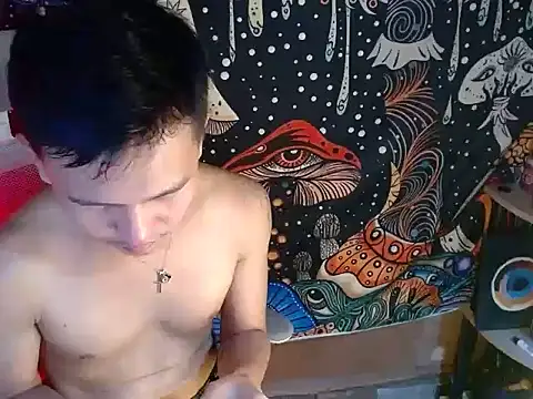 Snapshot of RalfAsian25 chatting on May 22, 9:26 am RalfAsian25 online show from May 22, 9:26 am