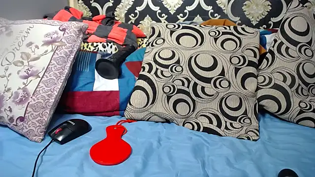 Ozimpho online show from October 24, 3:19 pm