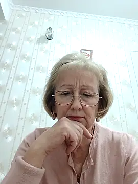 AlikaSwan5821 online show from November 17, 8:14 pm