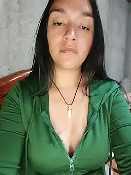 Snapshot of Williams_Hera chatting on April 25, 3:42 am Williams Hera online show from April 25, 3:42 am