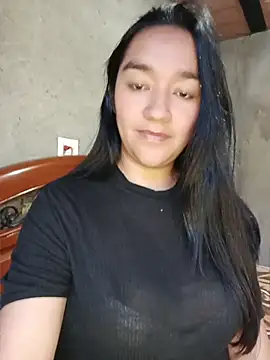 Snapshot of Williams_Hera chatting on May 2, 10:48 pm Williams Hera online show from May 2, 10:48 pm