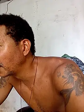 moreno25centimetro online show from April 19, 6:21 pm