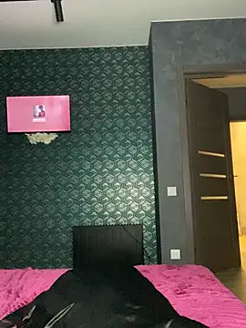 Snapshot of FavoriteKira chatting on February 15, 9:11 pm FavoriteKira online show from February 15, 9:11 pm