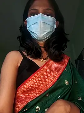 Shivani2002 online show from March 2, 3:20 am