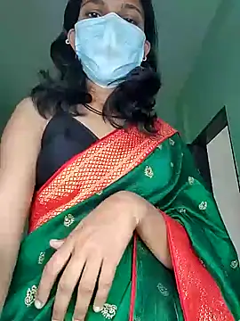 Shivani2002 online show from March 26, 1:44 am