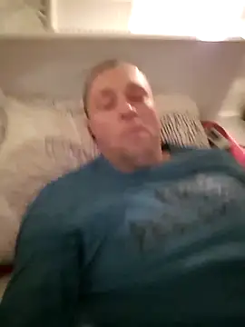 Snapshot of MonstrousCargo42 chatting on March 29, 5:57 pm MonstrousCargo42 online show from March 29, 5:57 pm