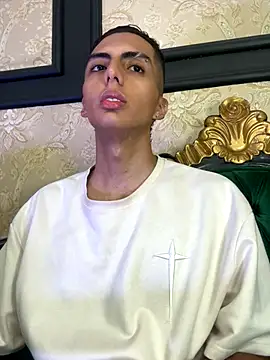 Mister Obsession online show from November 25, 6:52 pm