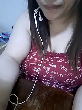 Snapshot of Madam-bezoul- chatting on December 1, 3:22 am Madam-bezoul- online show from December 1, 3:22 am