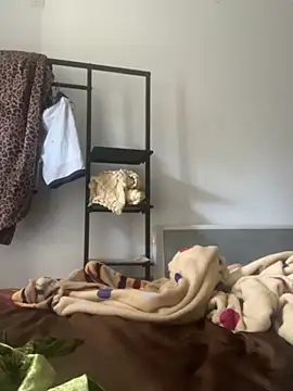 Snapshot of SSlady521 chatting on October 7, 6:54 am SSlady521 online show from October 7, 6:54 am