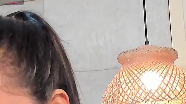 Snapshot of VioletHilton chatting on November 27, 8:00 pm VioletHilton online show from November 27, 8:00 pm