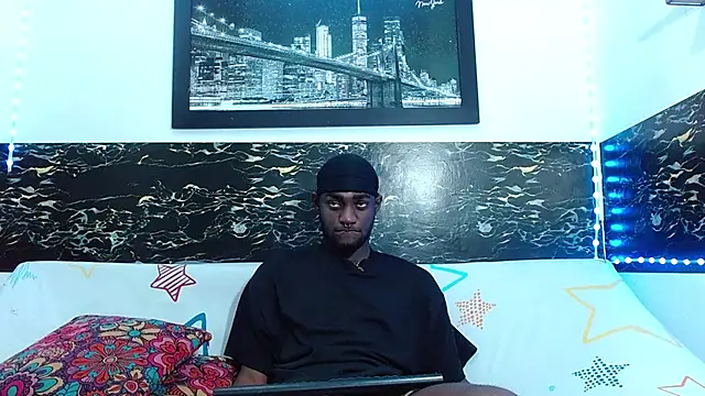 eebony stallion online show from October 1, 3:12 am