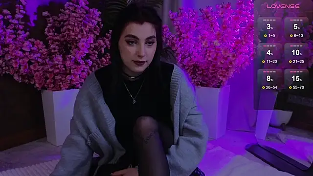 arcane doll online show from October 17, 5:10 am